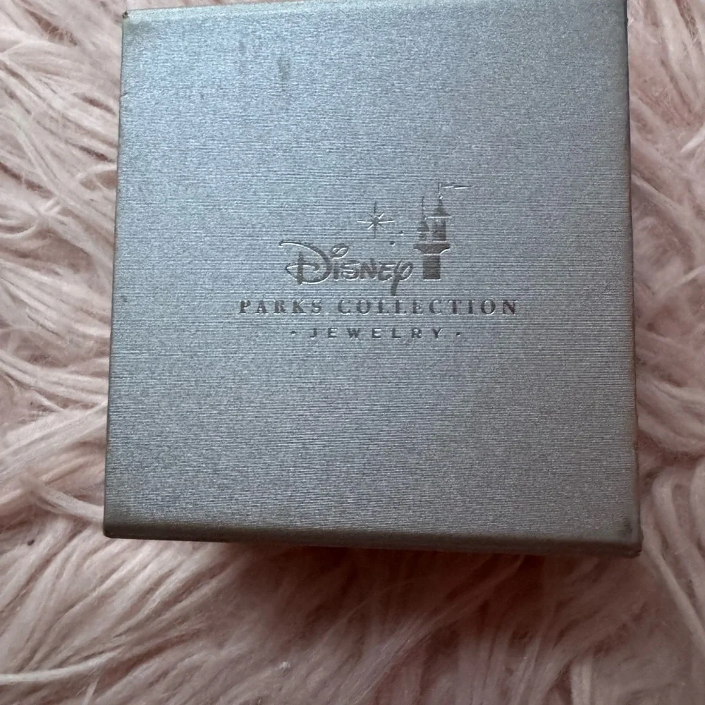 Park Exclusive Disney Necklace - 14k and Gemstone 💎 - Picture 5 of 12